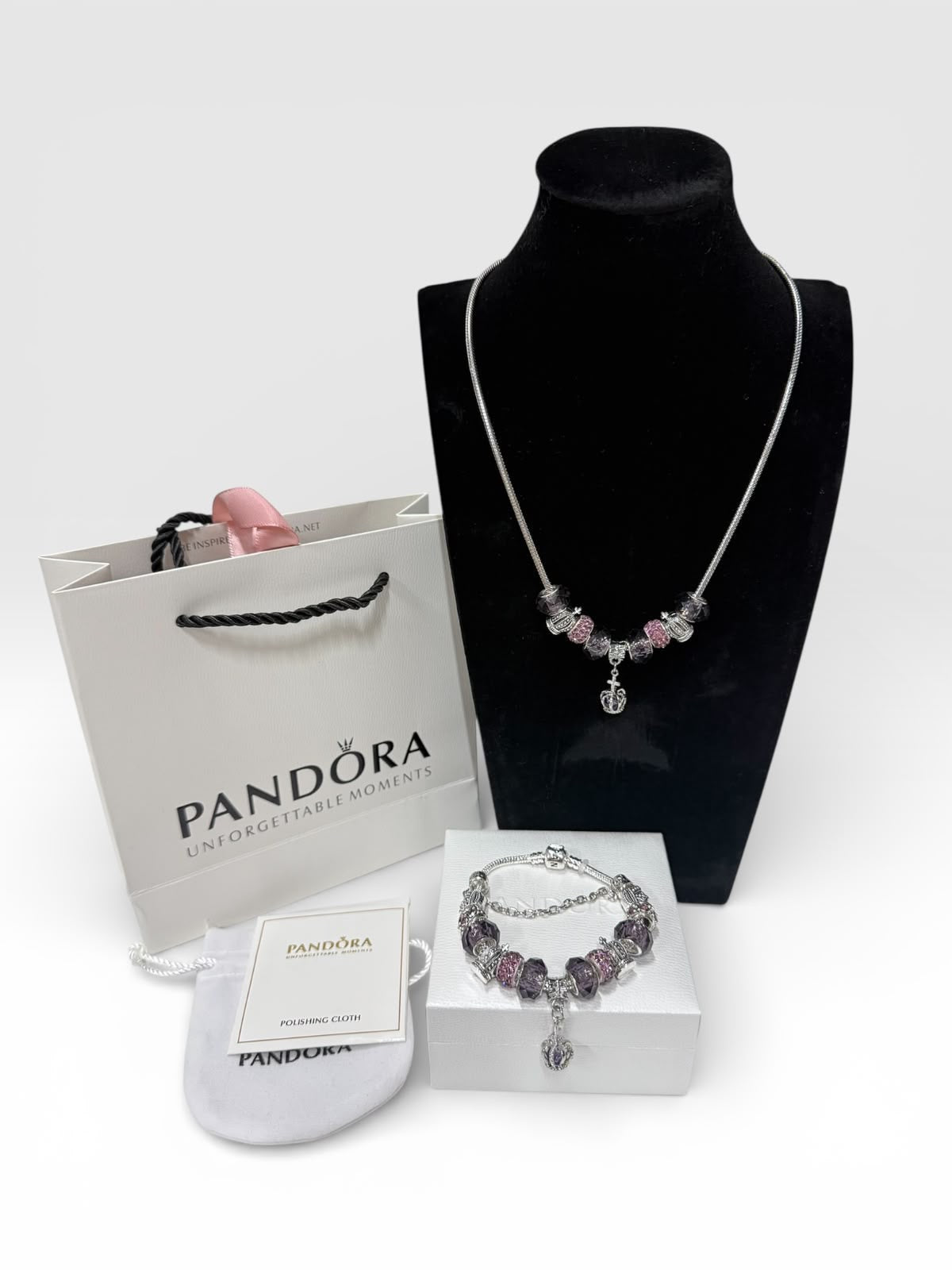 Necklace & bracelet