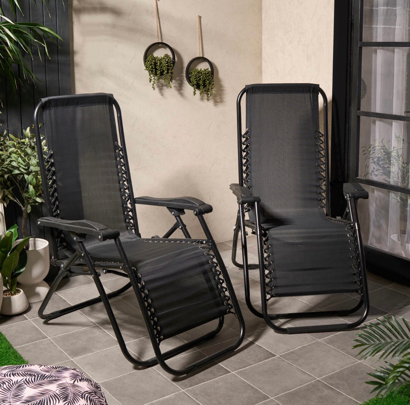 2 Pack Zero Gravity Sun Lounging Garden Chairs