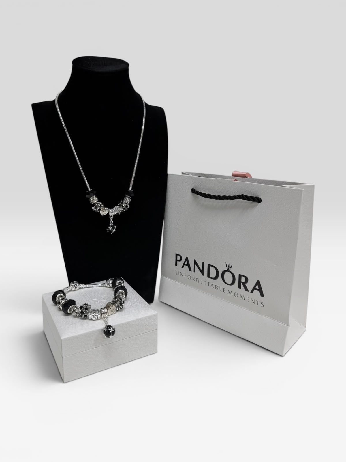Necklace & bracelet