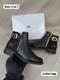 Ladies boots black