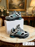 Kids NB trainers