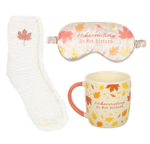 AUTUMN HIBERNATION KIT WITH MUG, SOCKS AND EYE MASK