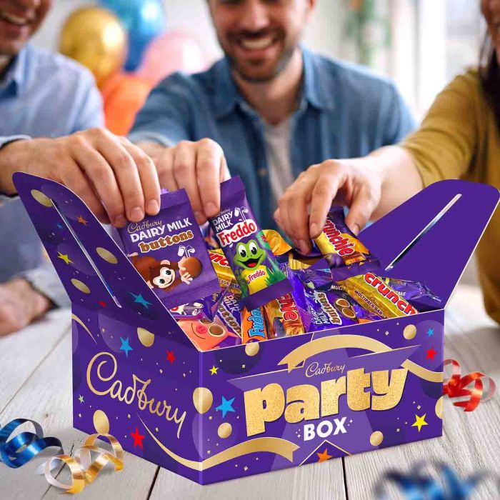 CADBURY TREATSIZE CHOCOLATE PARTY BOX